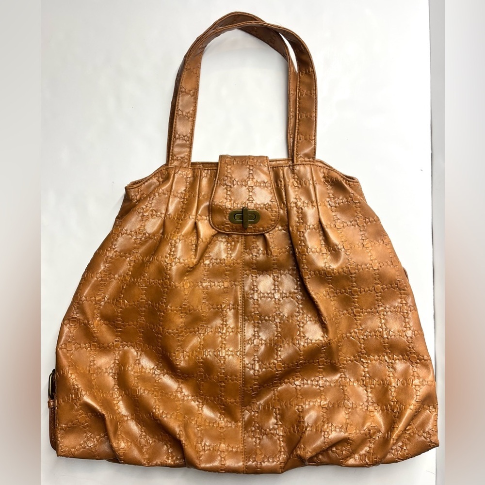 AMICI Accessories Elegant Tan Large Purse Tote or Shoulder Bag